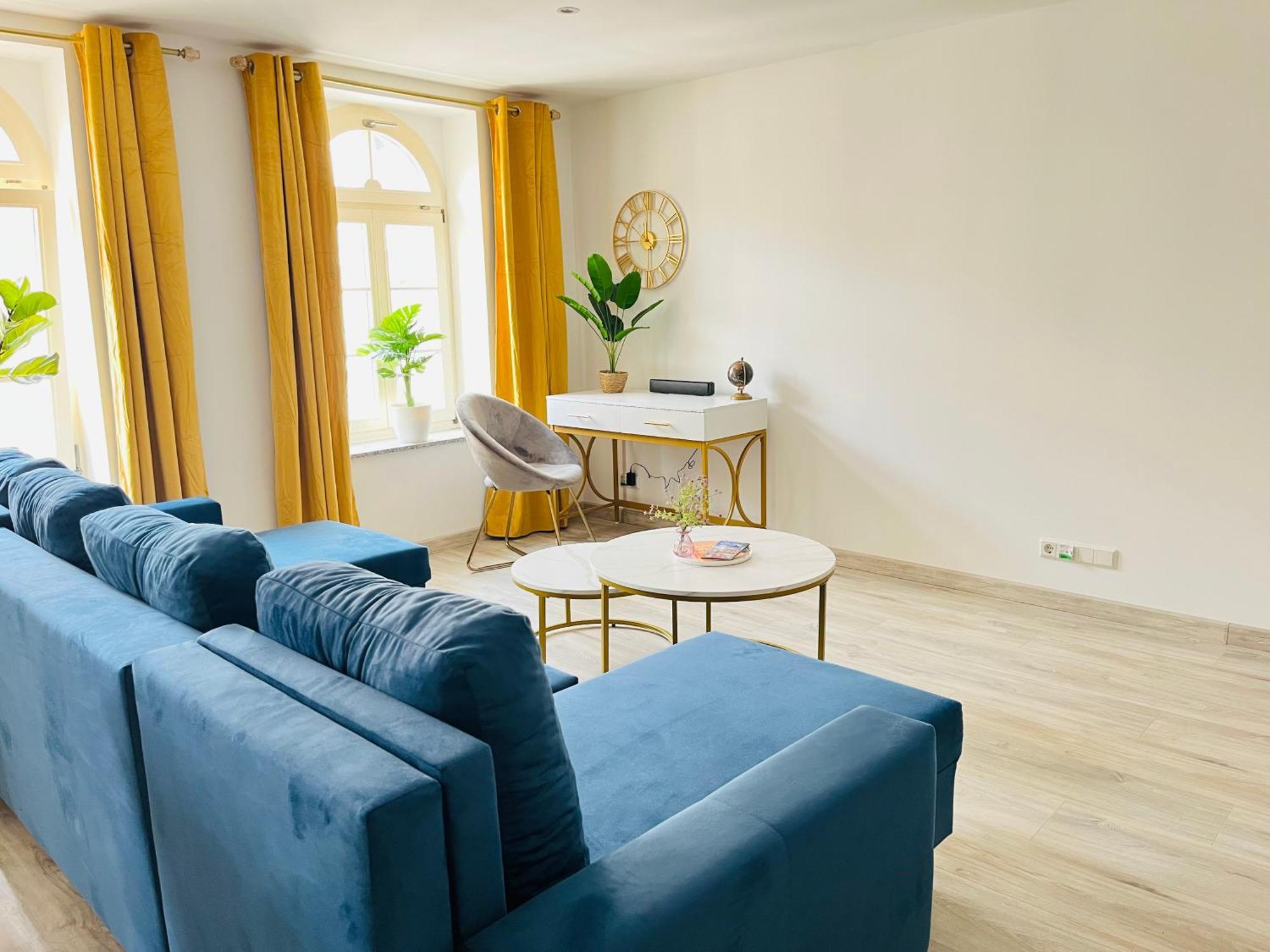 Filmap-Charmant-Modern-Zentral-Balkon-Beamer-Spieletisch Gorlitz Exterior photo